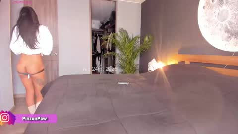 Snapshot of angie_mcqueen chatting on February 24, 8:47 pm angie online show from February 24, 8:47 pm