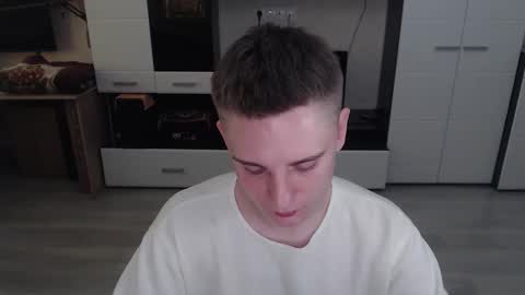 vodka online show from October 6, 6:00 am