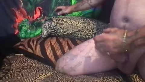 angusbone01 online show from November 29, 8:12 pm