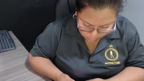 angy online show from October 4, 11:03 pm