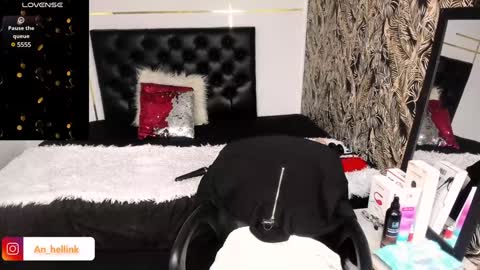 Anhell online show from January 14, 9:09 pm