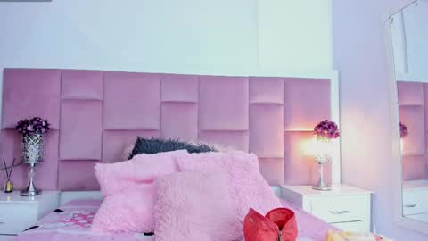 anierey online show from January 17, 11:38 am