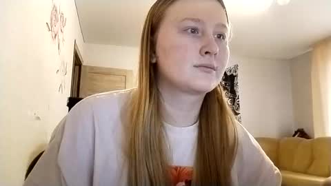 Anika online show from October 27, 1:37 pm