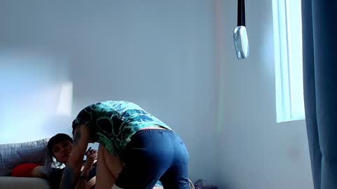 Anika And Lowen Your Thumbs Up Are Super Important For Us  online show from January 12, 9:29 pm