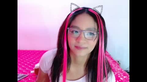 animecutie online show from March 1, 2:44 pm