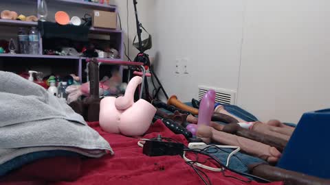 Snapshot of animergamergirl chatting on November 26, 9:49 pm Twitter at animegamergrl. No vids for sale on Chaturbate. online show from November 26, 9:49 pm