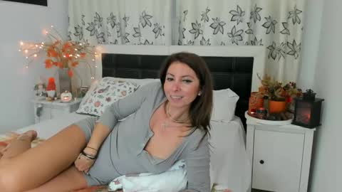 Snapshot of anissia25 chatting on October 7, 1:41 pm Anisia online show from October 7, 1:41 pm