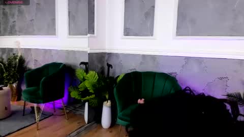 anissia teaser online show from February 19, 10:34 am