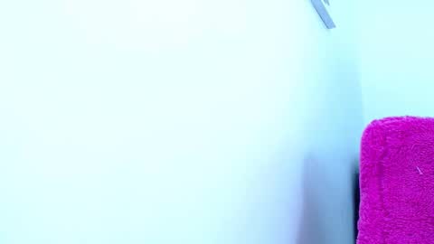 Snapshot of anisston_boods1 chatting on December 18, 6:43 am ana independent model online show from December 18, 6:43 am