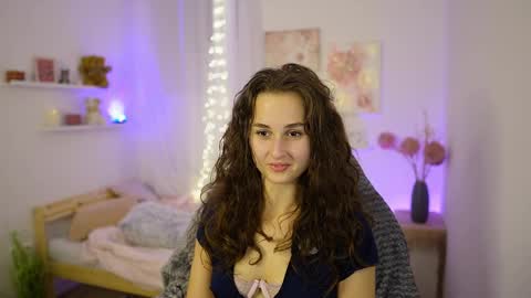 Anita Grey online show from October 5, 7:01 pm