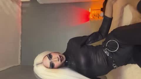 Miss Ann online show from October 7, 11:13 pm