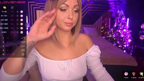 Snapshot of anitalevanta chatting on December 15, 6:37 pm Anita online show from December 15, 6:37 pm