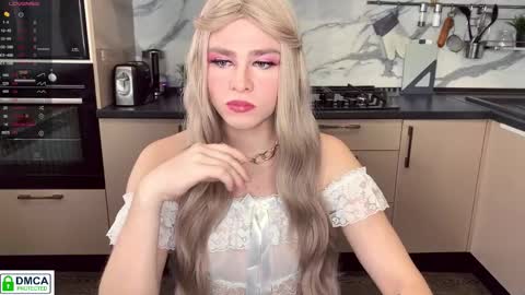 anjalin_sososok online show from October 16, 7:20 am