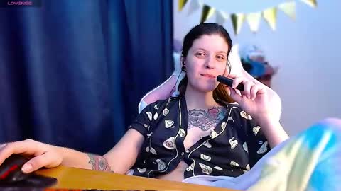 Ann online show from February 28, 7:46 pm