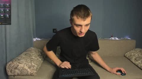 Snapshot of anna_jason chatting on December 7, 6:04 pm Fansly Jason sweet ass online show from December 7, 6:04 pm