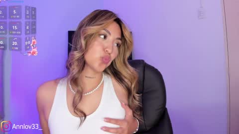 Ana Lucia online show from January 8, 7:45 pm