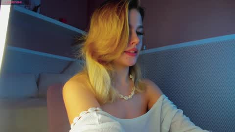 Snapshot of anna_robinson chatting on January 31, 7:29 am Anna online show from January 31, 7:29 am