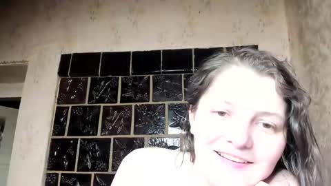 annaahcharm online show from December 7, 9:06 am