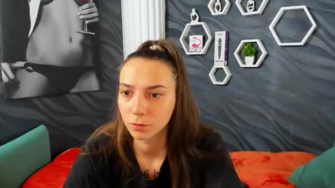 annabishop online show from February 28, 1:15 am