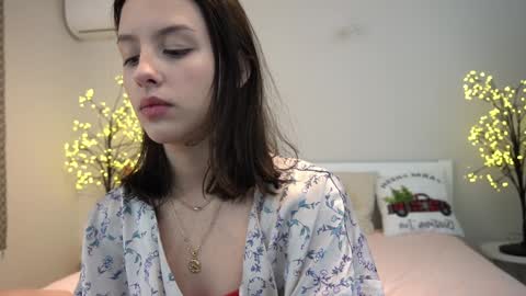 Anna online show from January 22, 8:59 pm