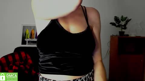 Anna online show from November 17, 6:30 am