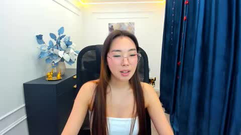 Anna online show from November 27, 11:34 am