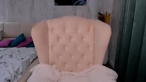 Anna online show from October 21, 8:15 am