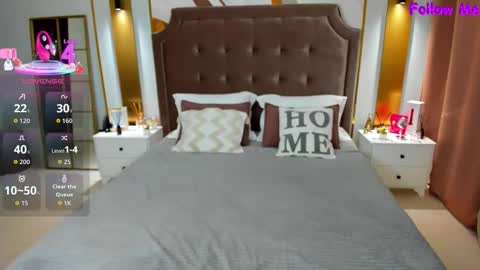 Anna online show from October 6, 1:03 am