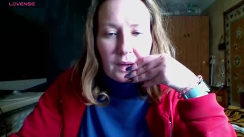 Snapshot of annaxlovers chatting on December 2, 2:30 pm AnnaXLovers online show from December 2, 2:30 pm