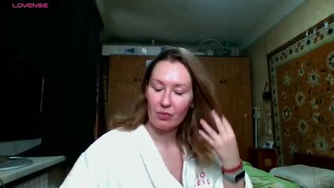 Snapshot of annaxlovers chatting on February 13, 8:59 am AnnaXLovers online show from February 13, 8:59 am