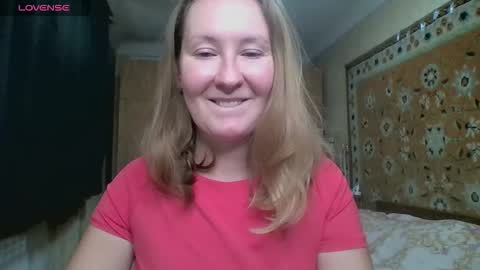 Snapshot of annaxlovers chatting on September 20, 8:37 am AnnaXLovers online show from September 20, 8:37 am