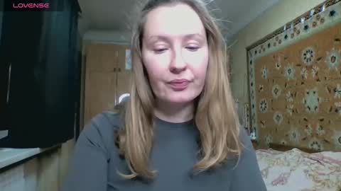 Snapshot of annaxlovers chatting on October 31, 1:01 pm AnnaXLovers online show from October 31, 1:01 pm