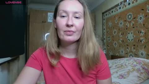 Snapshot of annaxlovers chatting on November 7, 1:11 pm AnnaXLovers online show from November 7, 1:11 pm