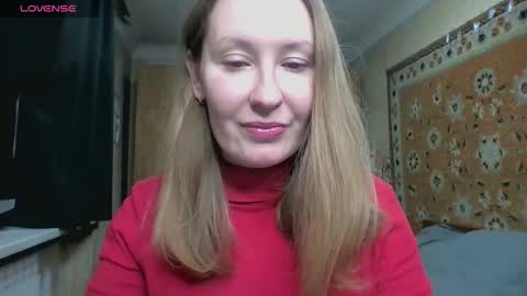 Snapshot of annaxlovers chatting on December 3, 12:47 pm AnnaXLovers online show from December 3, 12:47 pm