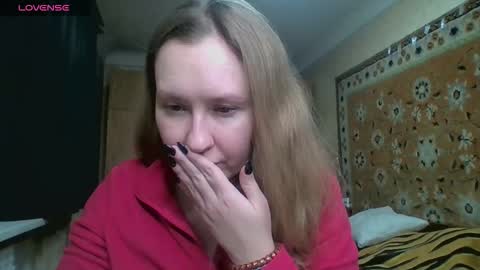 Snapshot of annaxlovers chatting on December 5, 12:03 pm AnnaXLovers online show from December 5, 12:03 pm