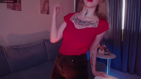 Snapshot of annetenet chatting on October 16, 7:09 am Annet online show from October 16, 7:09 am