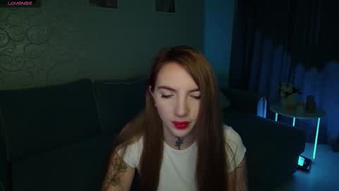 Snapshot of annetenet chatting on November 30, 9:24 am Annet online show from November 30, 9:24 am