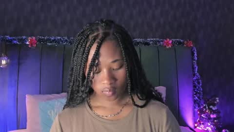 Anneth online show from December 18, 8:03 pm