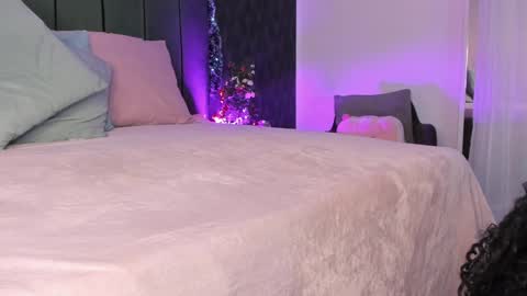 Anneth online show from December 19, 10:10 pm