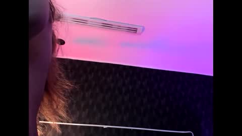 Anneth online show from February 4, 10:45 pm