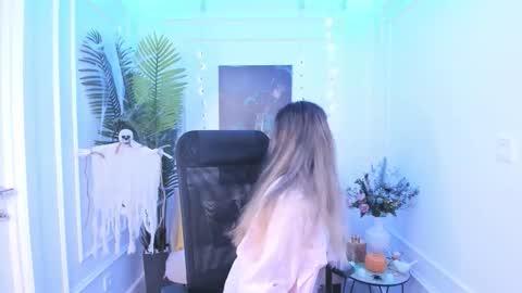 annetli online show from October 16, 3:29 am