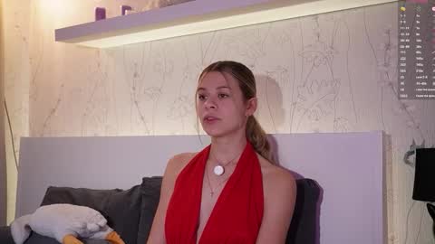 Snapshot of anneverity chatting on October 16, 6:53 pm Anne online show from October 16, 6:53 pm