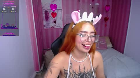 Snapshot of anni_acker_b chatting on February 17, 10:36 pm Anni acker b online show from February 17, 10:36 pm