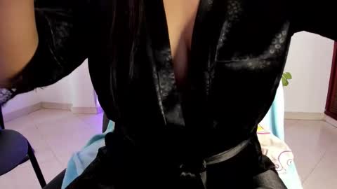 Snapshot of annie_sweet6 chatting on November 10, 3:33 pm Annie online show from November 10, 3:33 pm