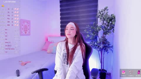 Cassandra online show from December 4, 5:38 am