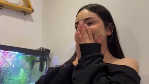 Cassandra online show from November 16, 3:45 am