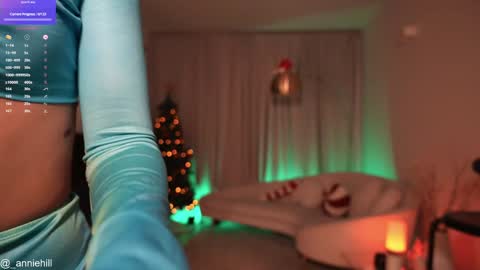 Snapshot of anniehillofficial_ chatting on December 14, 6:30 pm anniehillofficial_ online show from December 14, 6:30 pm