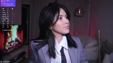 Snapshot of anniehillofficial_ chatting on October 11, 8:40 pm anniehillofficial_ online show from October 11, 8:40 pm