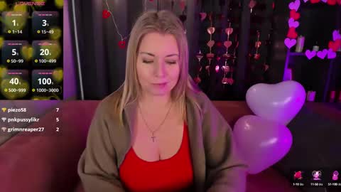 Annie online show from February 13, 9:20 am