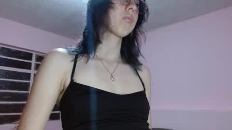 Annie Sparkle online show from October 29, 12:24 am